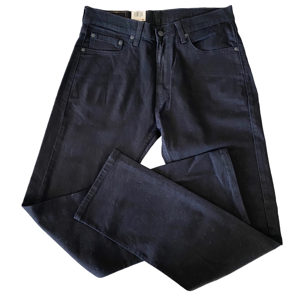 Black Men’s 32 x 32 505 Jeans. Straight leg. NWT. Black button and rivits. - Picture 2 of 4